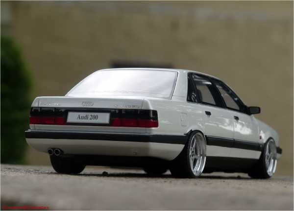 1:18 Audi 200 Quattro 20V bj.1989 Withe inkl. OVP